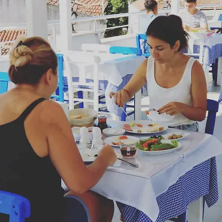 Aras Marina Hotel